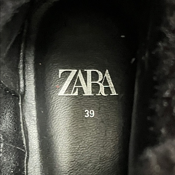 Zara Black Combat Boots with Fur Lining - Picture 3 of 12